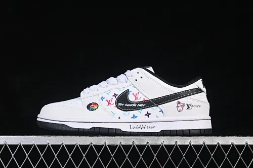 All categories Nk SB Dunk Series Nk SB Dunk Low High-end customized low-top sneakers Nike SB Dunk Low LV co-branded white and black High-end customized low-top casual sneakers YF9511-908